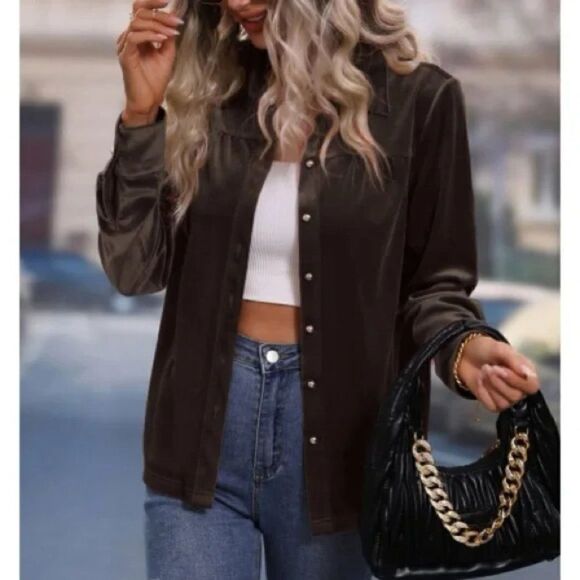 New Luxe Burgundy Velvet ButtonâDownâOversizedâShirtâTop - Picture 8 of 16